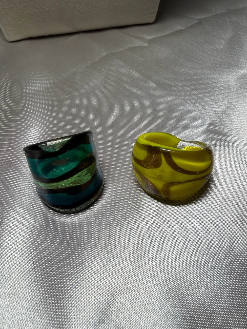 Set of 2 Vintage-Style Handmade Glass Statement Rings